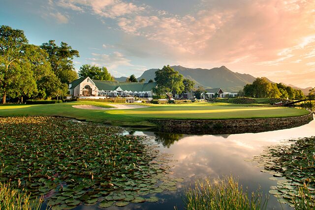 Fancourt luxury, private accommodation with world famous golf course in the Garden Route, South Africa