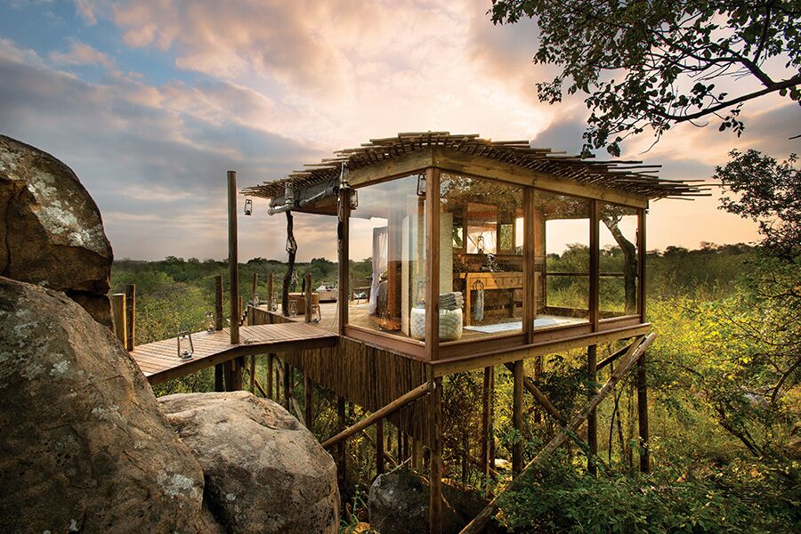 Luxury accommodation in Lion sands. An exclusive wildlife safari experience.
