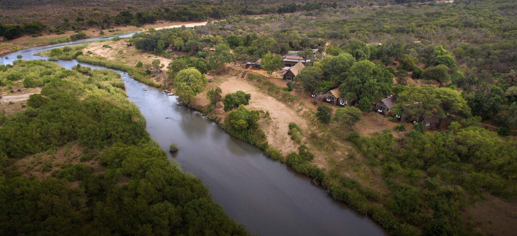 lion-sands-header-03