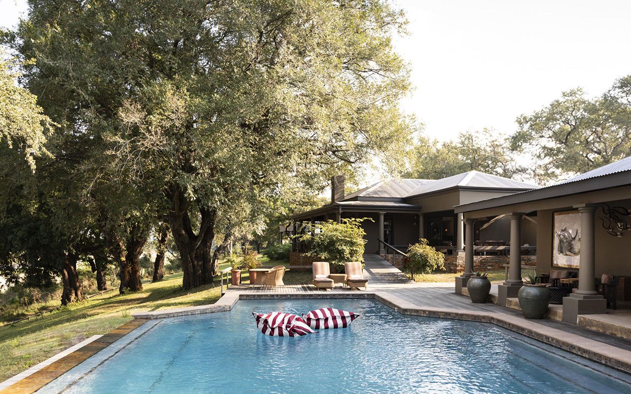 mala-mala-rattrays-pool